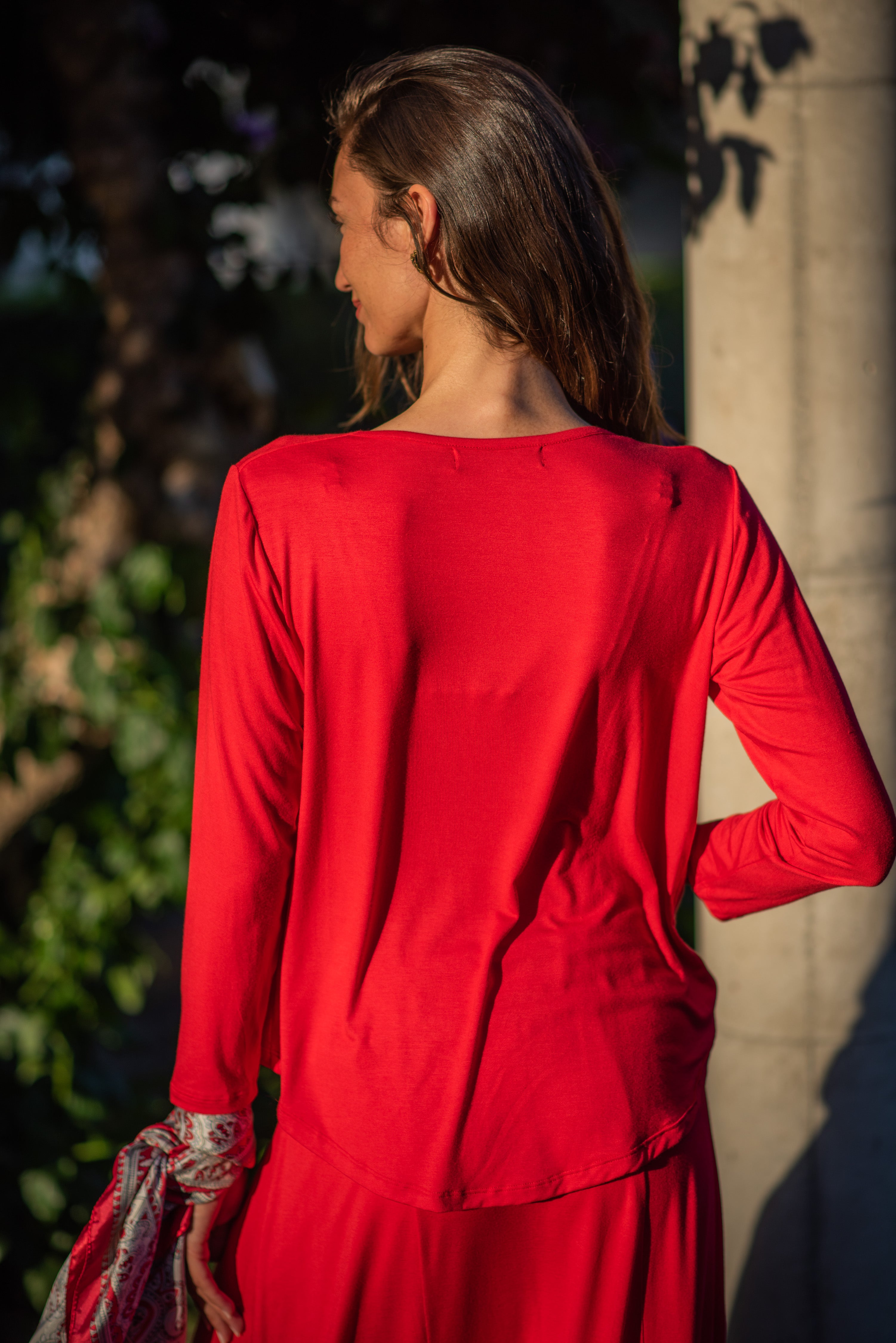 POLERA CUELLO DRAPEADO