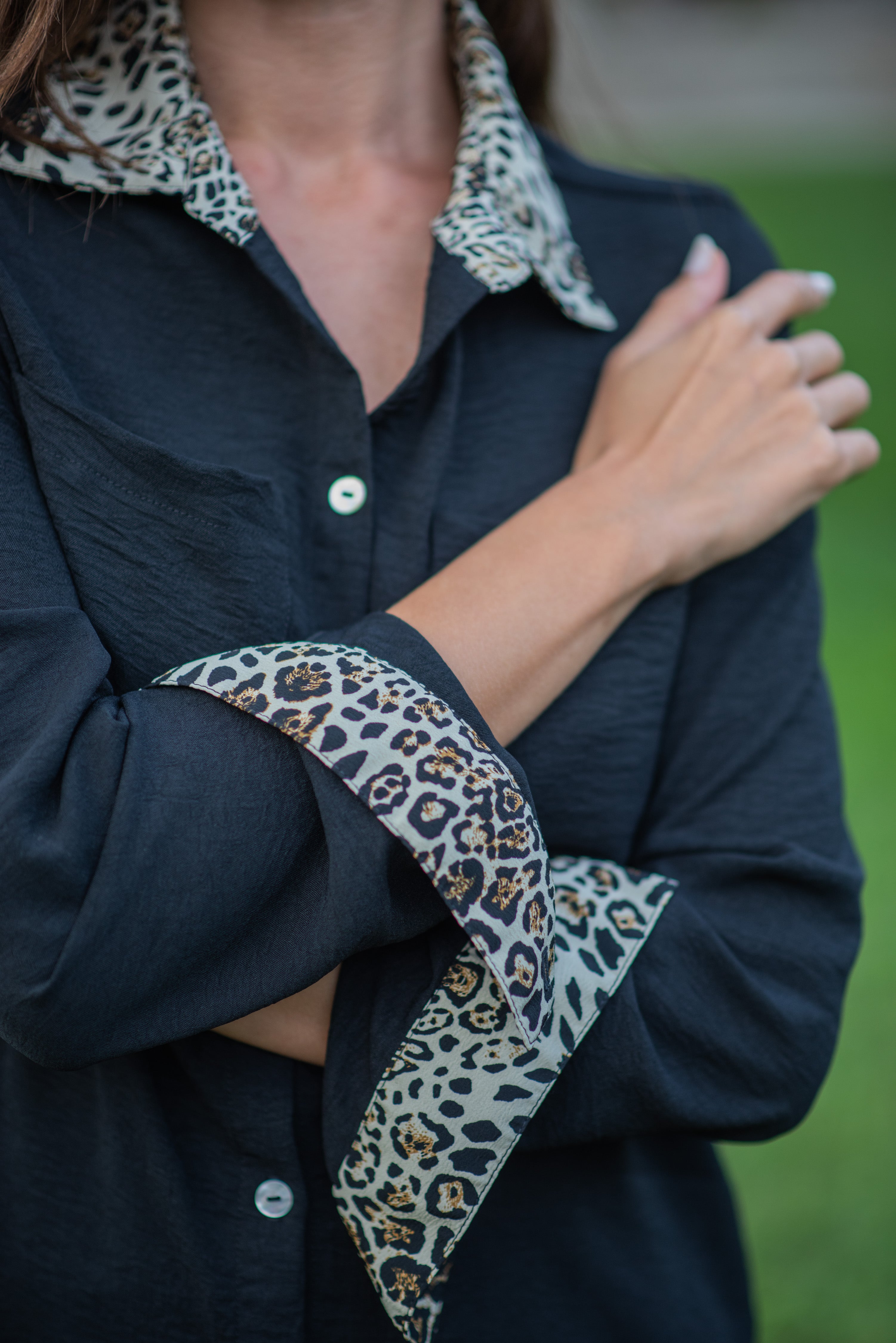 BLUSA ALICIA NEGRO LEOPARDO
