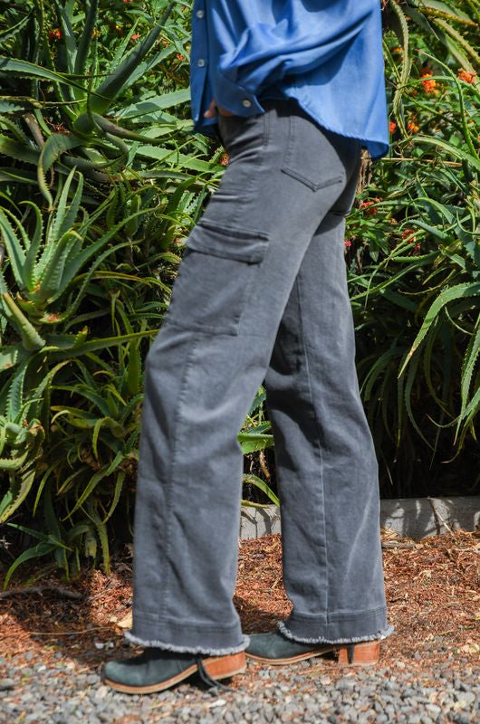 PANTALÓN JEANS CARGO