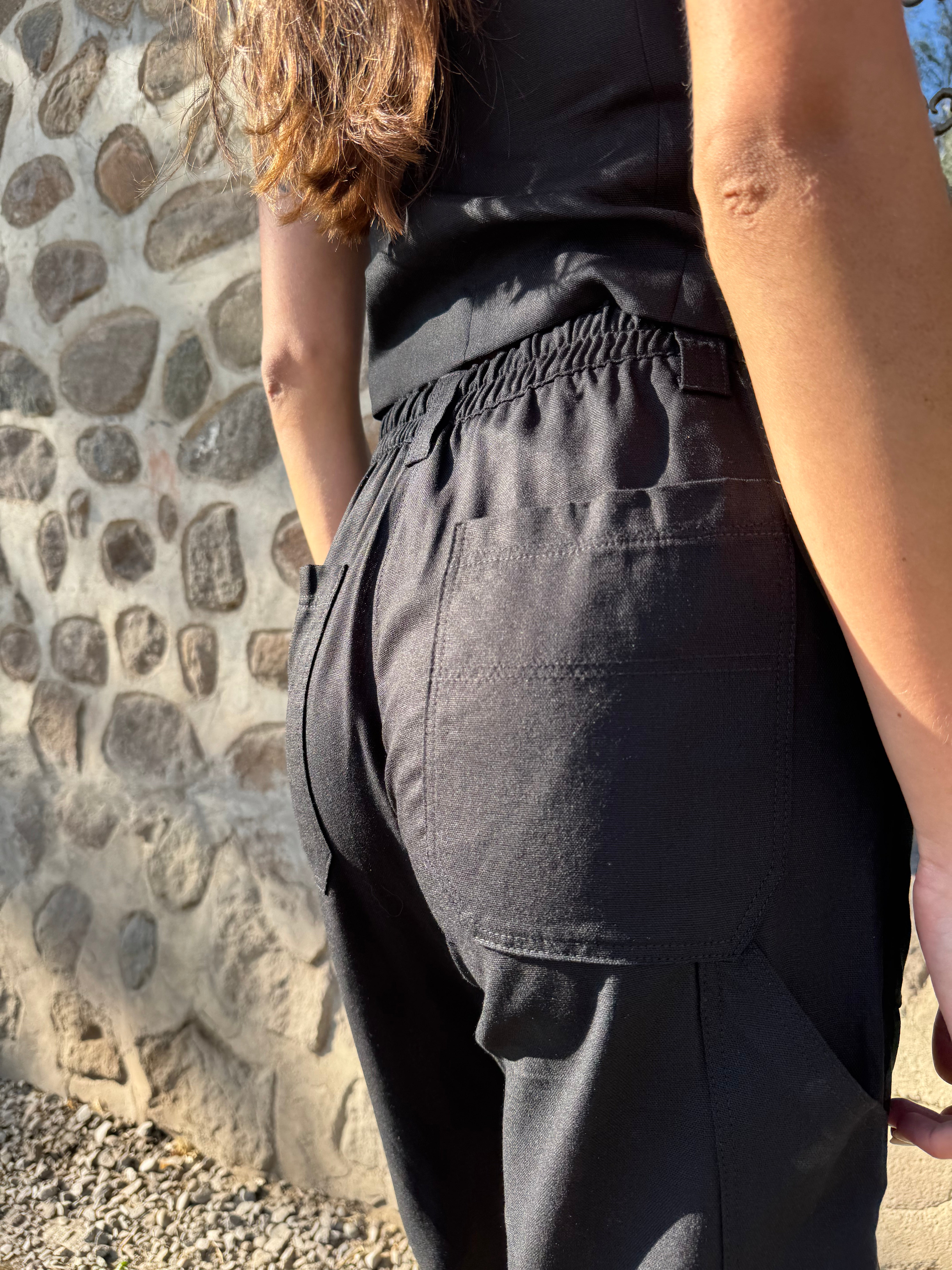 PANTALÓN LINO CARGO NEGRO