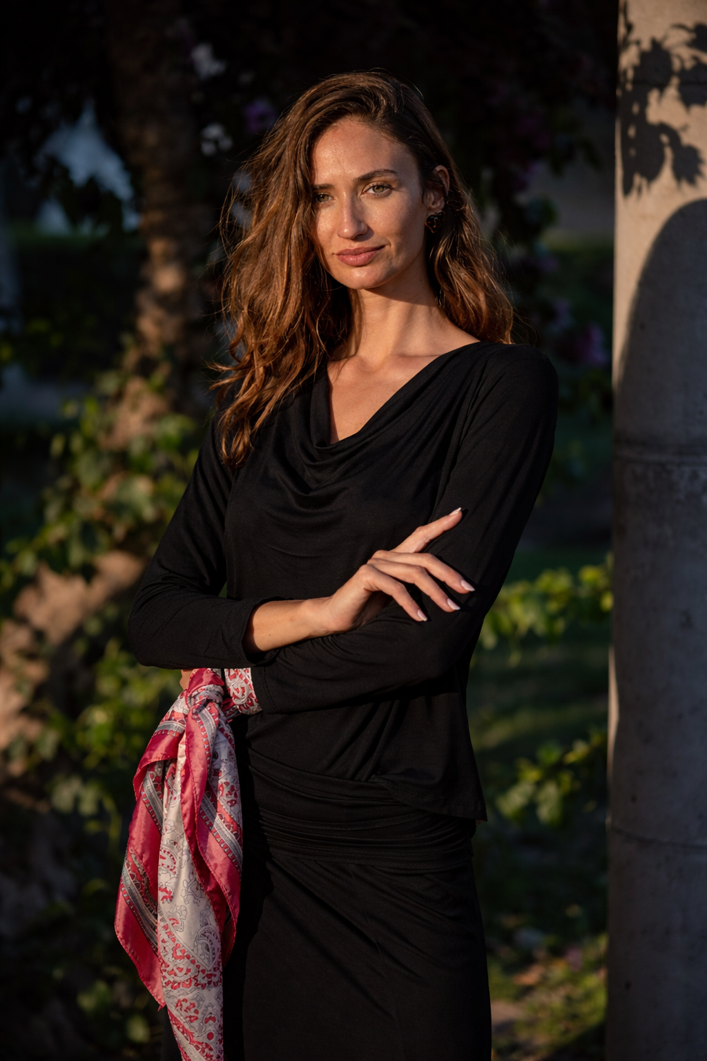 POLERA CUELLO DRAPEADO