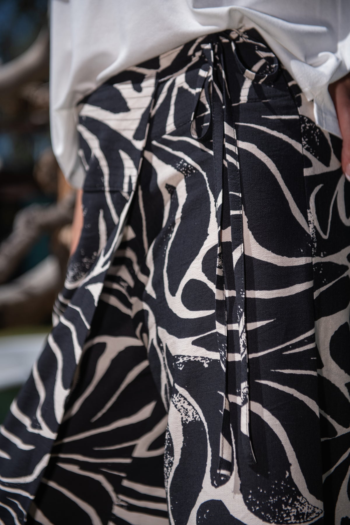 PANTALÓN ESTAMPADO DOMINGA NEGRO
