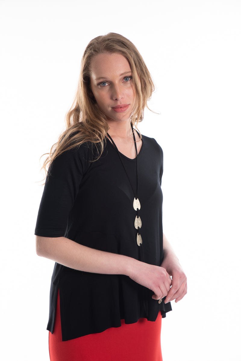 POLERA MODELO BOTON