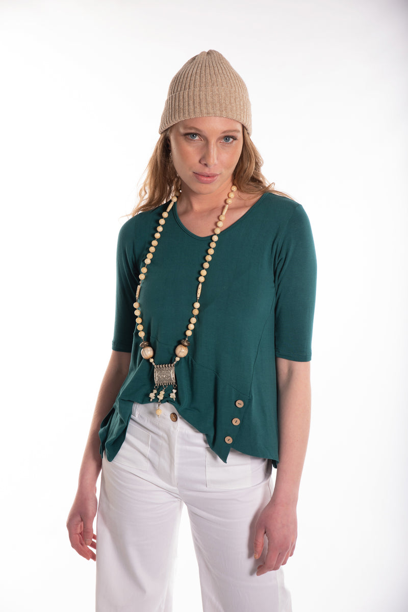 POLERA MODELO BOTON