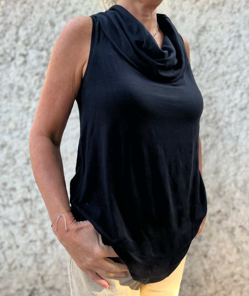 POLERA CUELLO DRAPEADO
